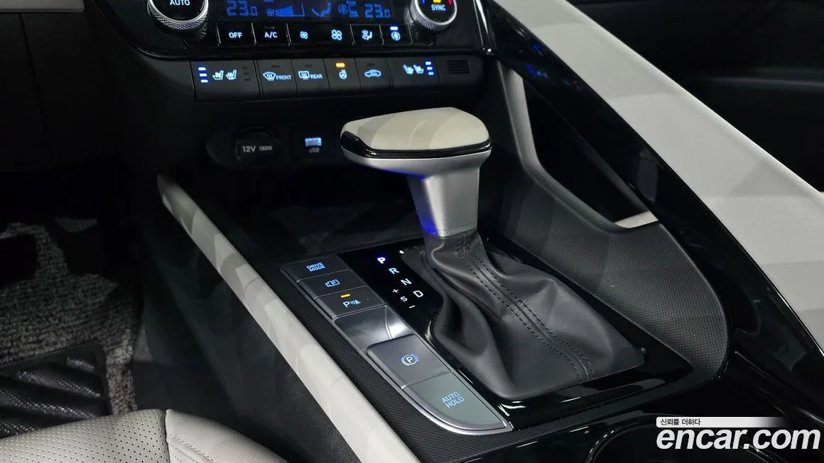 Hyundai AVANTE — фото 9