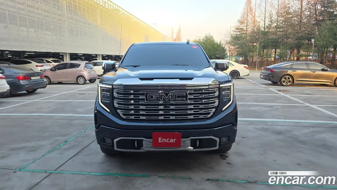 GMC Sierra 2023 из KR, фото 3