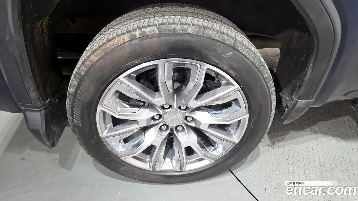 GMC Sierra 2023 из KR, фото 5