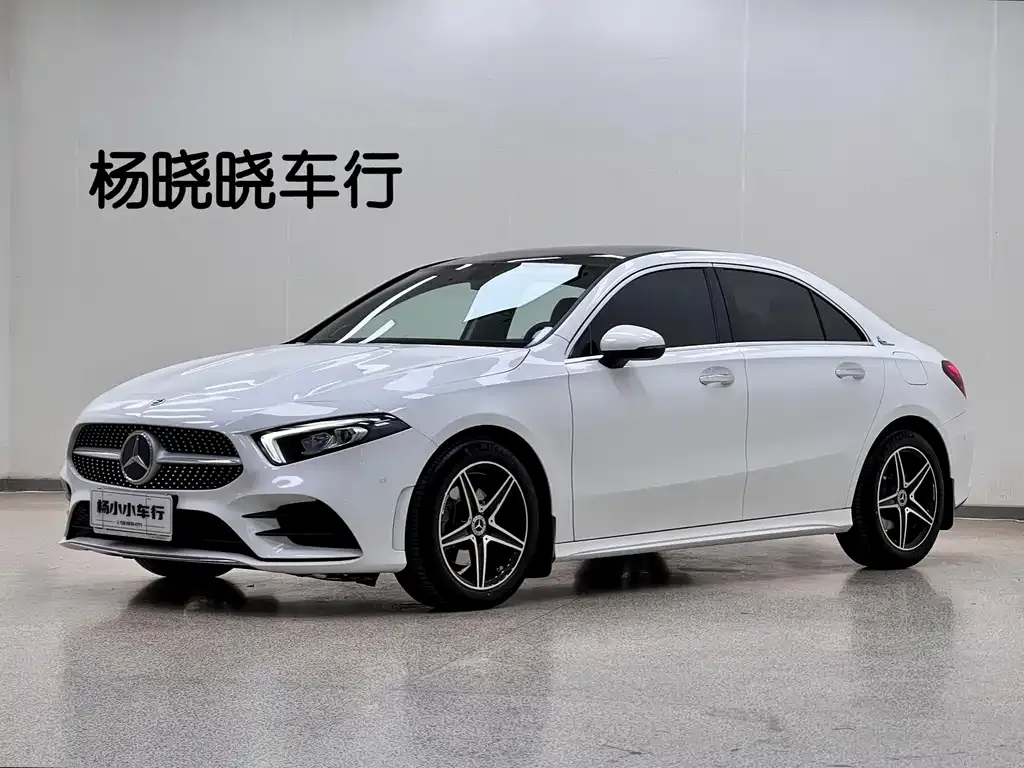 Mercedes-Benz A-Class — фото 1