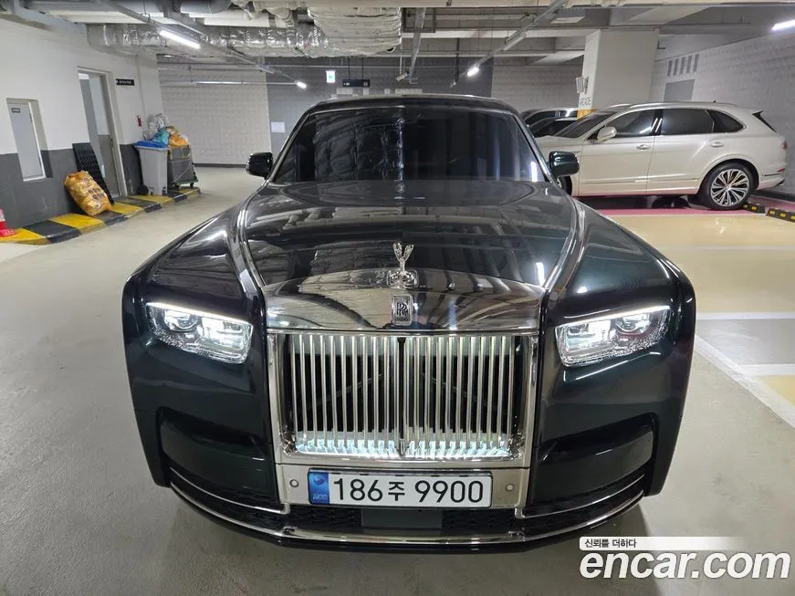 Rolls-Royce Phantom 2023 из KR, фото 2