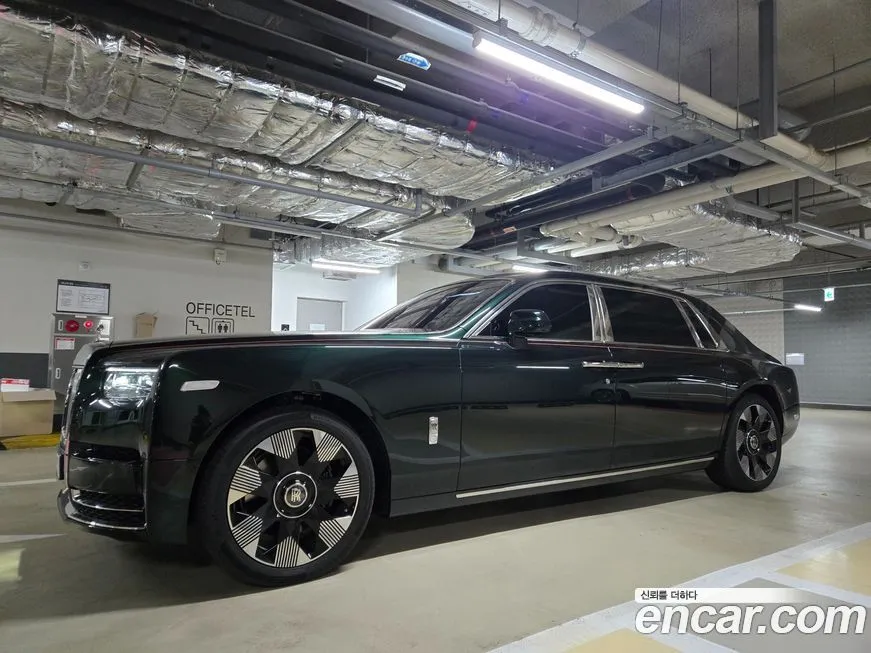 Rolls-Royce Phantom 2023 из KR, фото 3