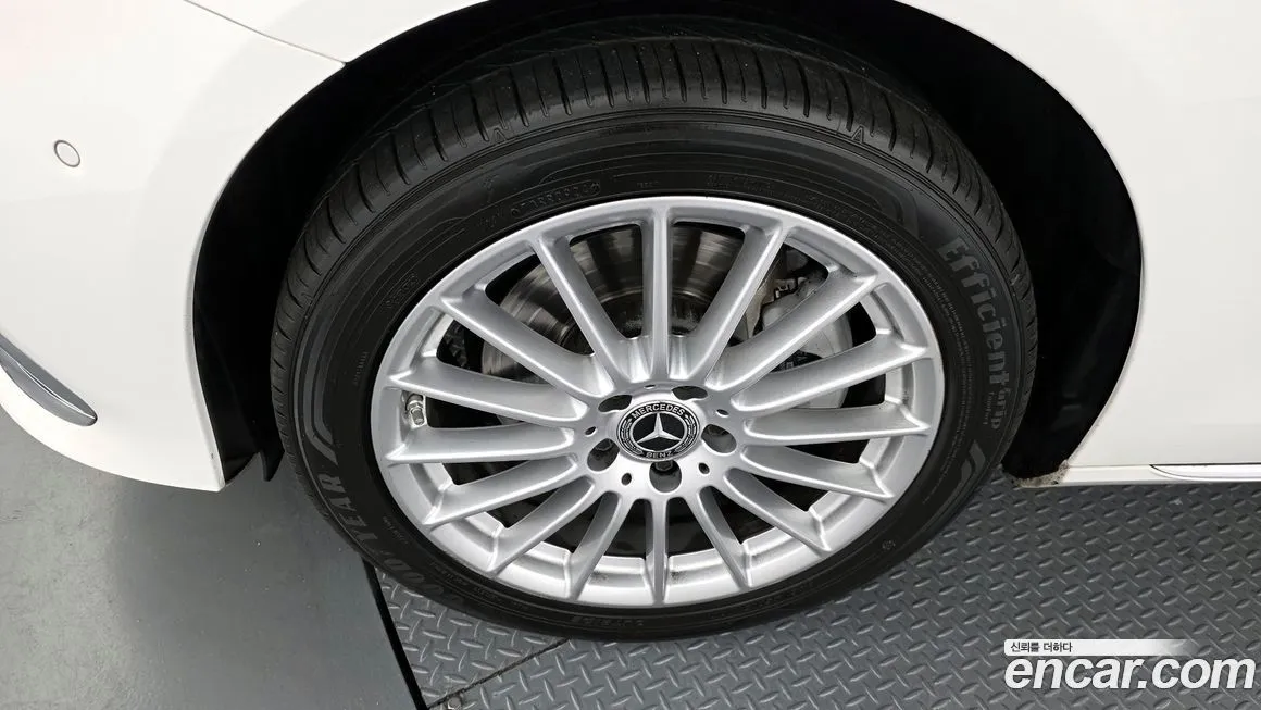 Mercedes-Benz E-Class 2021 из KR, фото 5