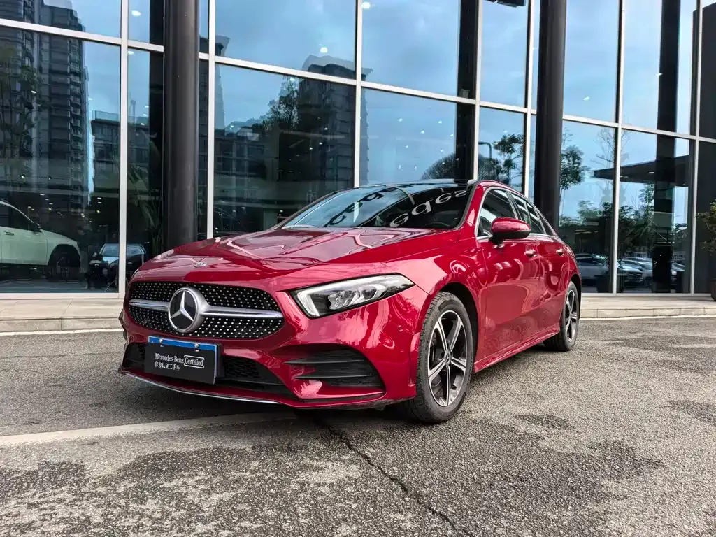 Mercedes-Benz A-Class — фото 1