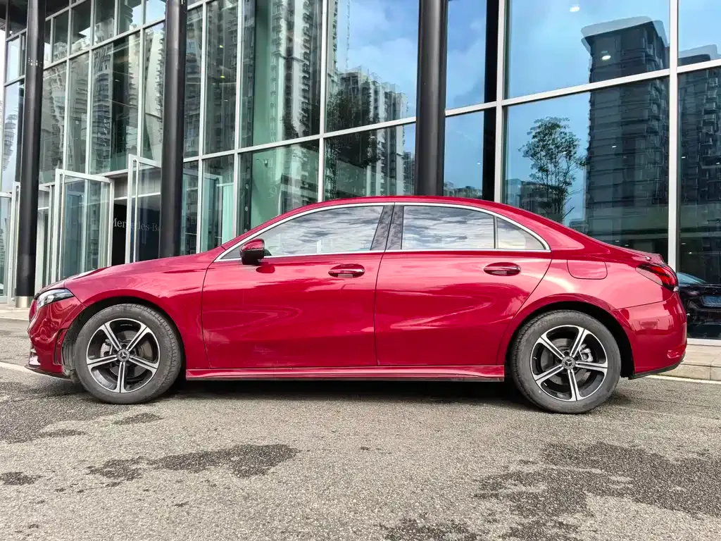 Mercedes-Benz A-Class — фото 4