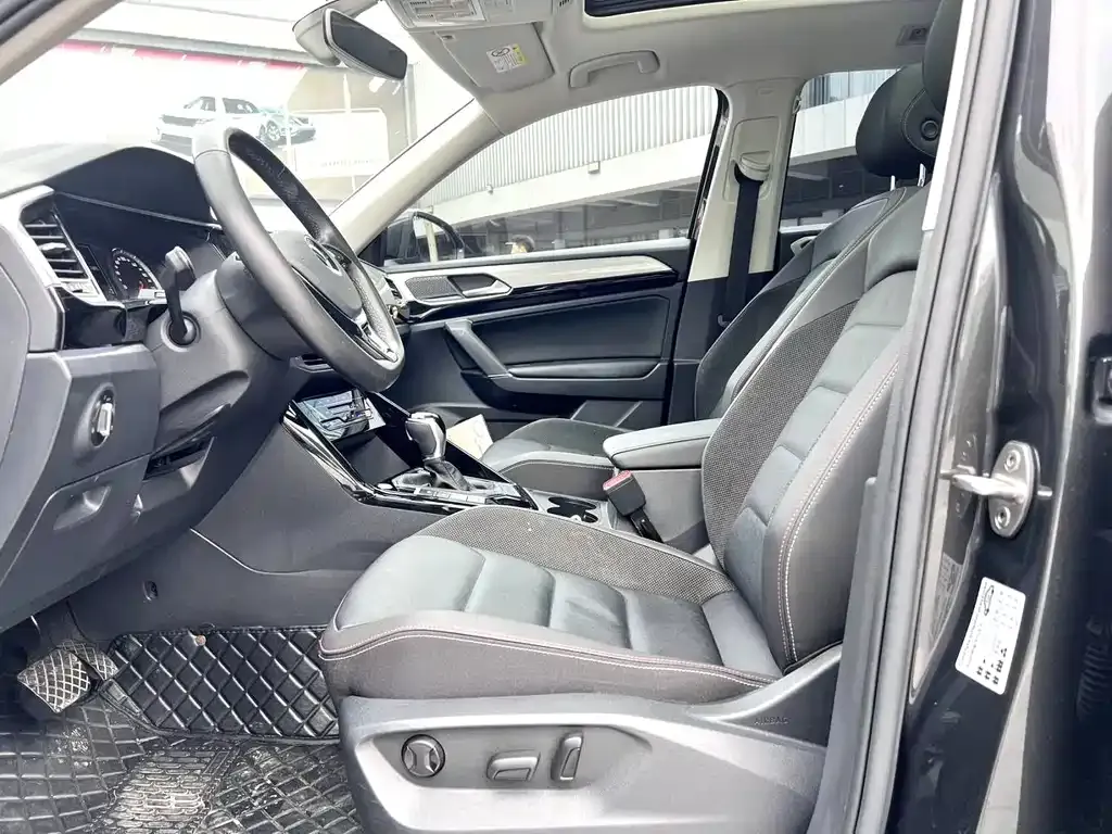 Volkswagen Tayron 2021 из CN, фото 5