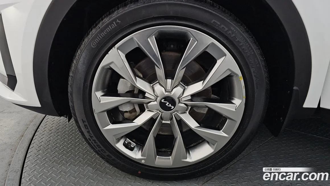 Kia Sorento — фото 5