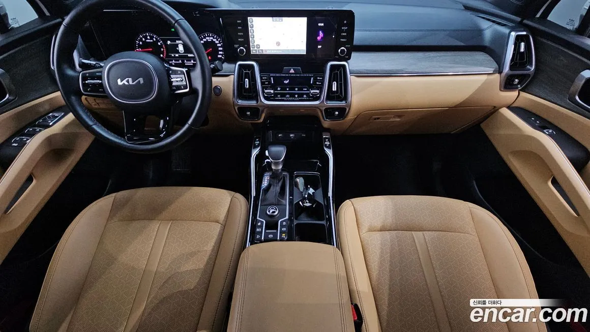 Kia Sorento — фото 7