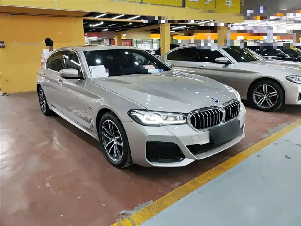 BMW 5 Series New Energy — фото 4
