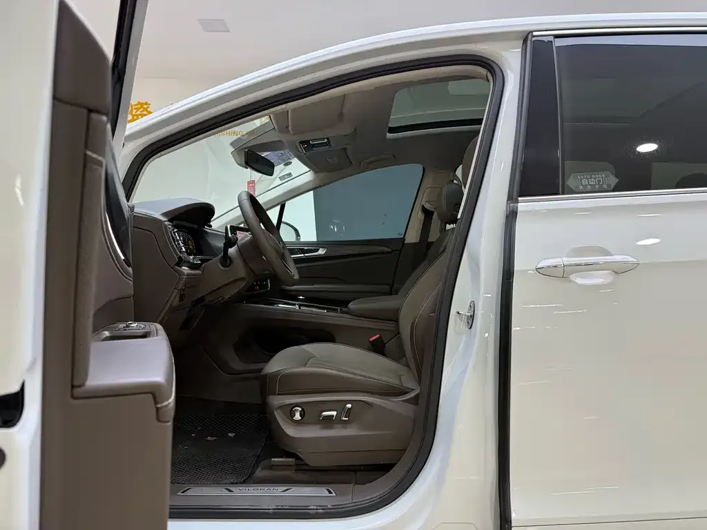 Volkswagen Viloran 2023 из CN, фото 3