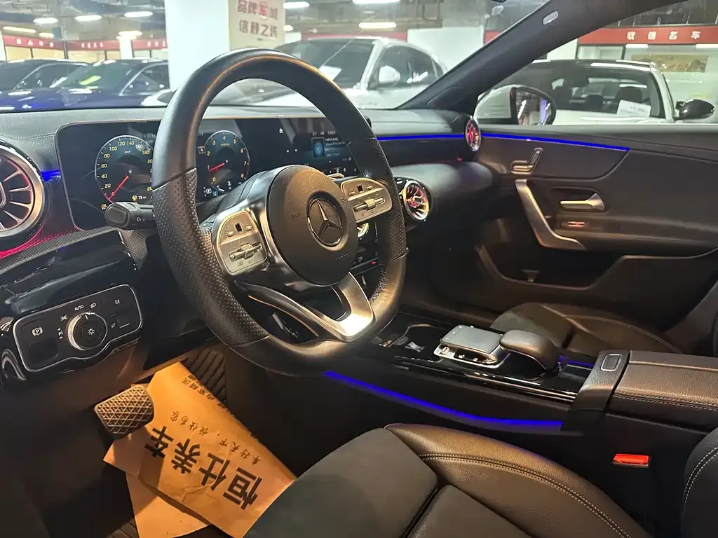Mercedes-Benz A-Class 2023 из CN, фото 4