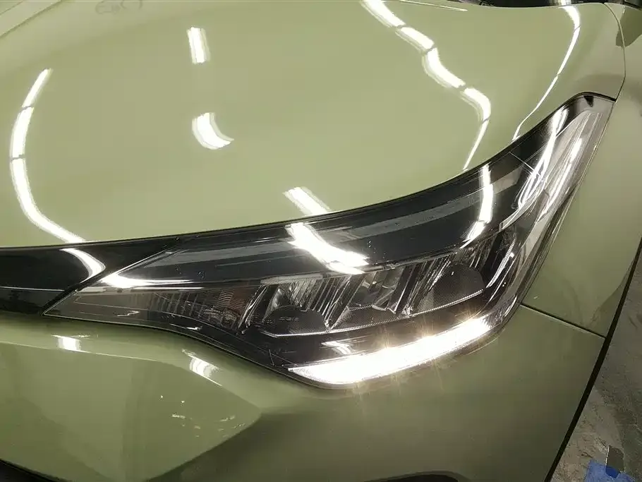 Toyota C-HR — фото 5