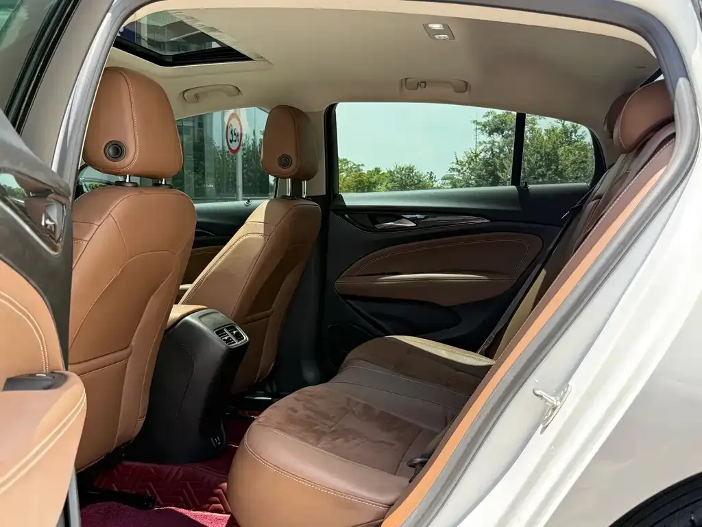 Buick Regal 2022 из CN, фото 10