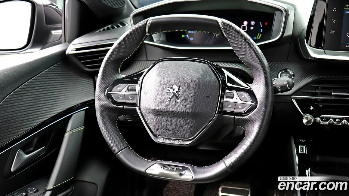 Peugeot 208 2021 из KR, фото 5