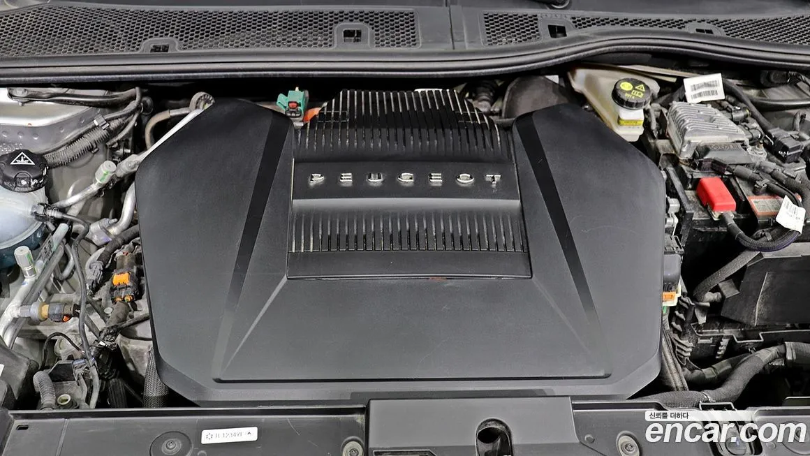 Peugeot 208 2021 из KR, фото 6