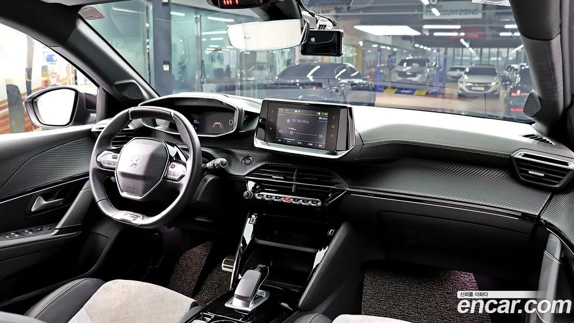 Peugeot 208 2021 из KR, фото 7