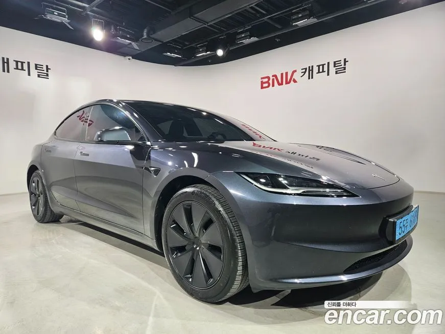 Tesla Model 3 — фото 2