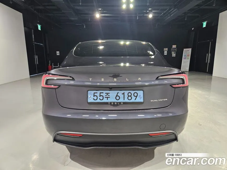 Tesla Model 3 — фото 5