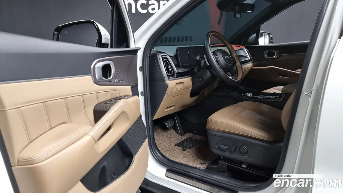 Kia Sorento — фото 10