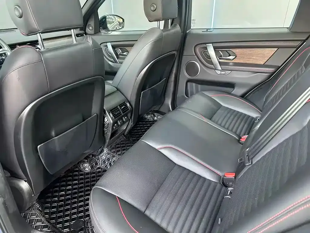 Land Rover Discovery Sport — фото 10