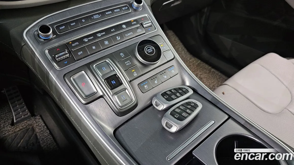 Hyundai Santafe — фото 9