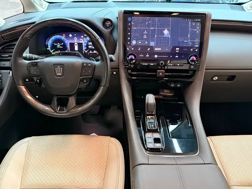 Toyota Vellfire 2023 из CN, фото 10