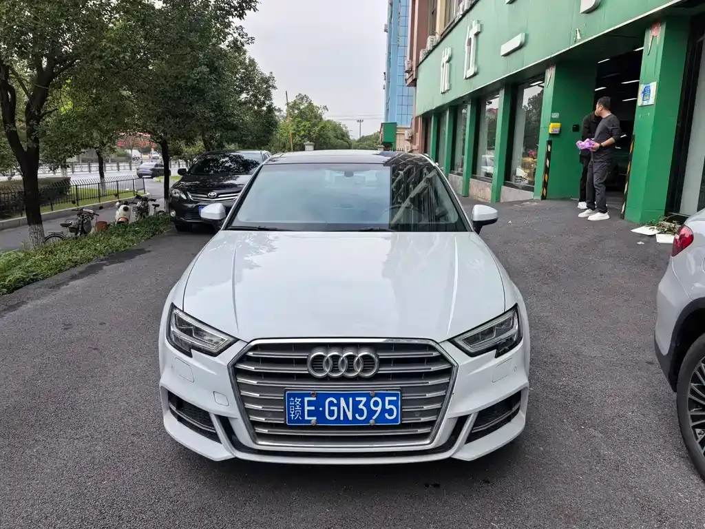 Audi A3 2021 из CN, фото 2
