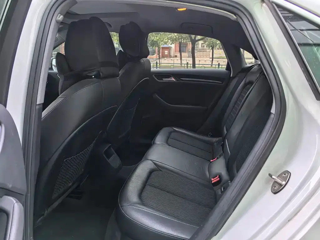 Audi A3 2021 из CN, фото 8