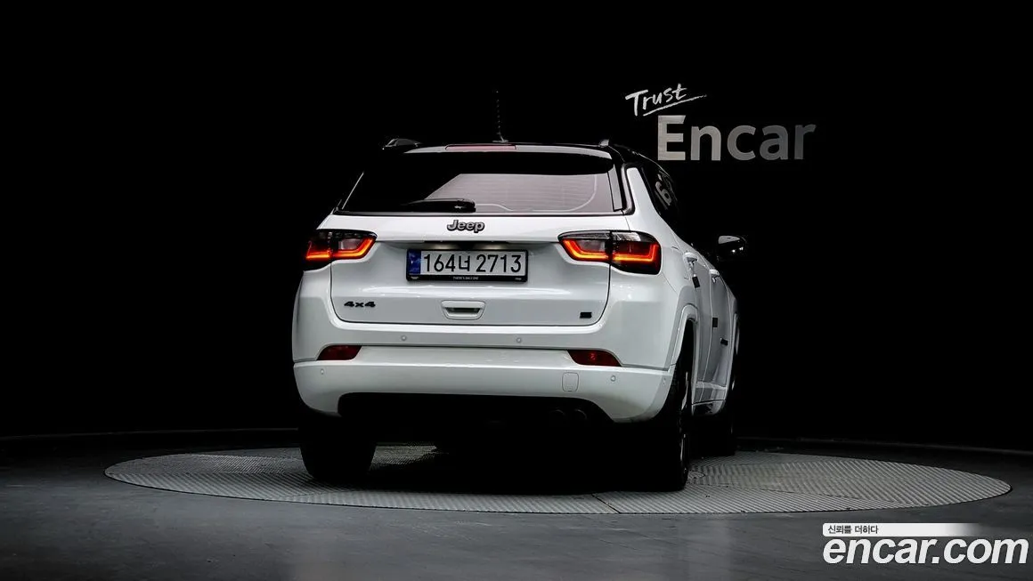 Jeep Compass 2022 из KR, фото 4