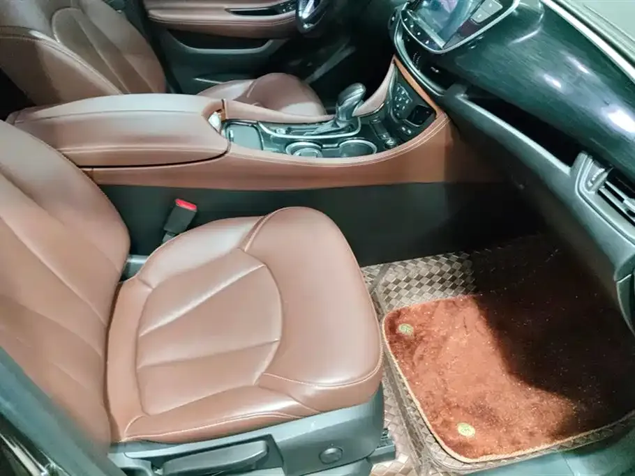 Buick Envision Plus — фото 8