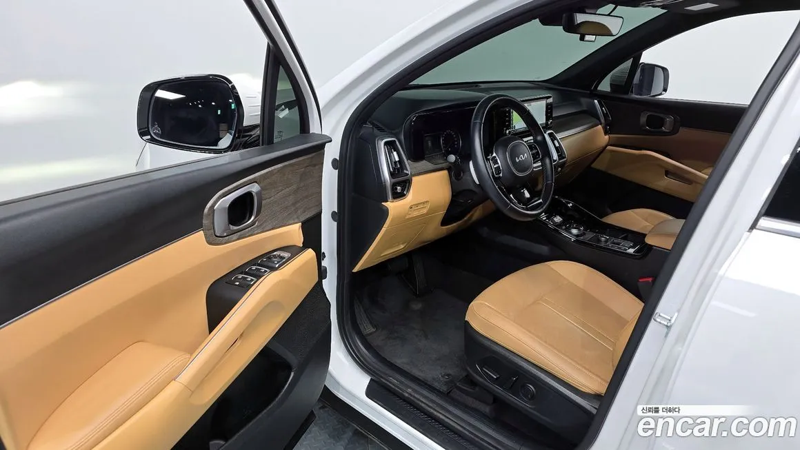 Kia Sorento — фото 10