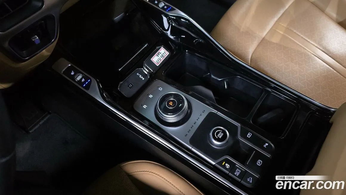 Kia Sorento — фото 9