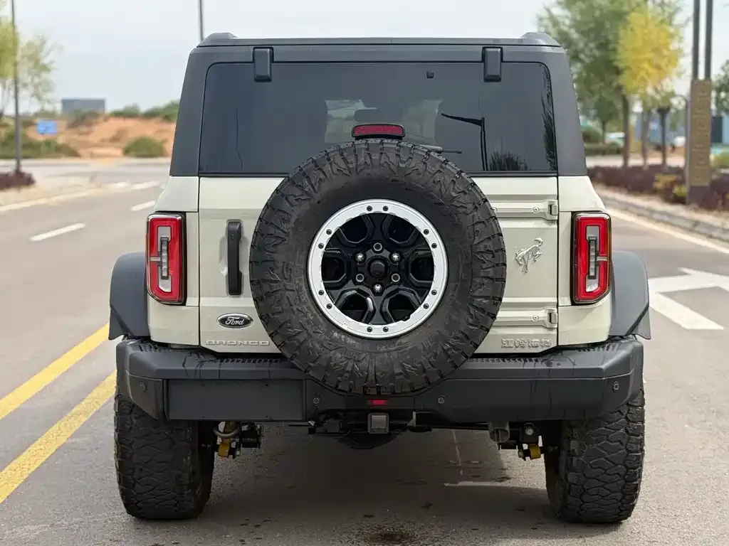 Ford Bronco 2025 из CN, фото 8
