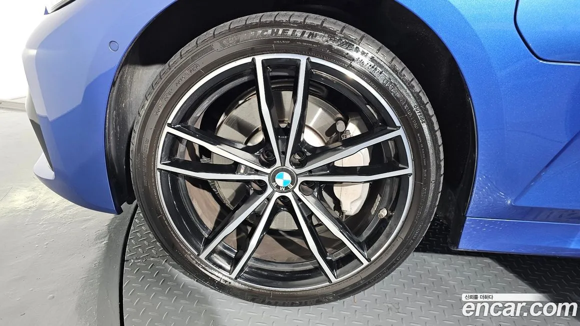 BMW 3-Series 2021 из KR, фото 5