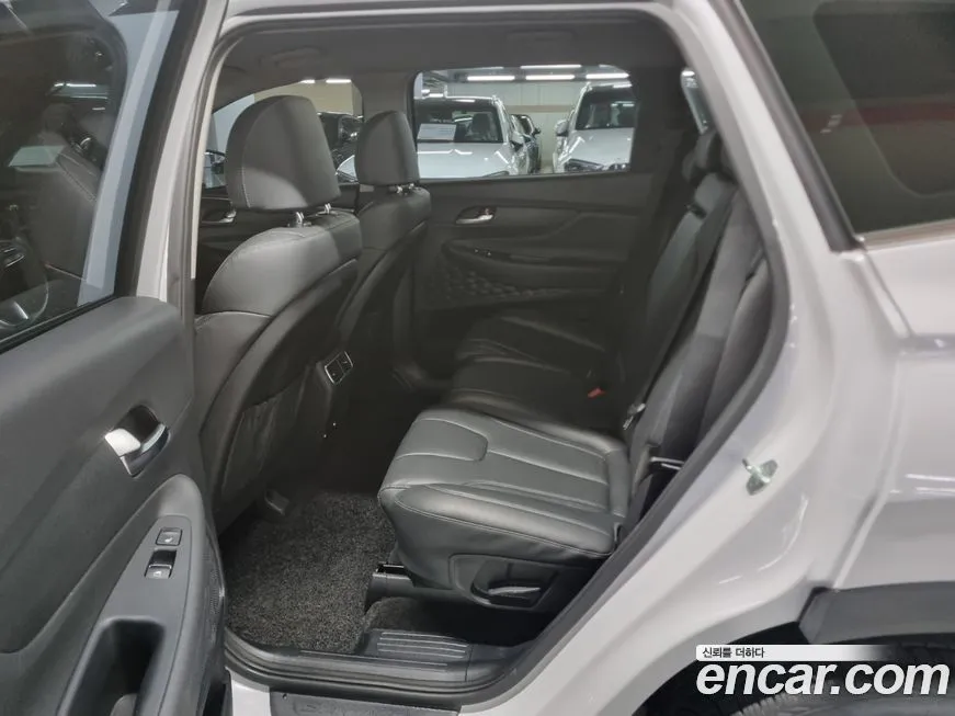 Hyundai Santafe 2023 из KR, фото 10