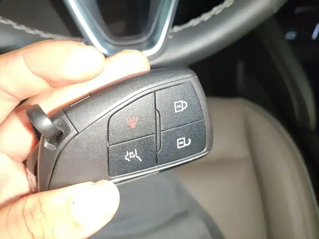 Buick Envision Plus 2022 из CN, фото 10