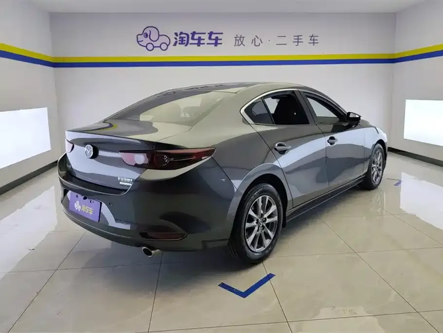 Mazda 3 Axela 2023 из CN, фото 3