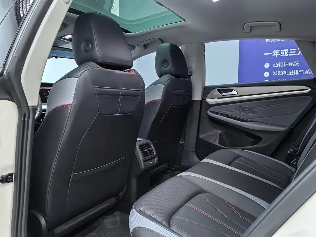 Volkswagen Lamando 2023 из CN, фото 9