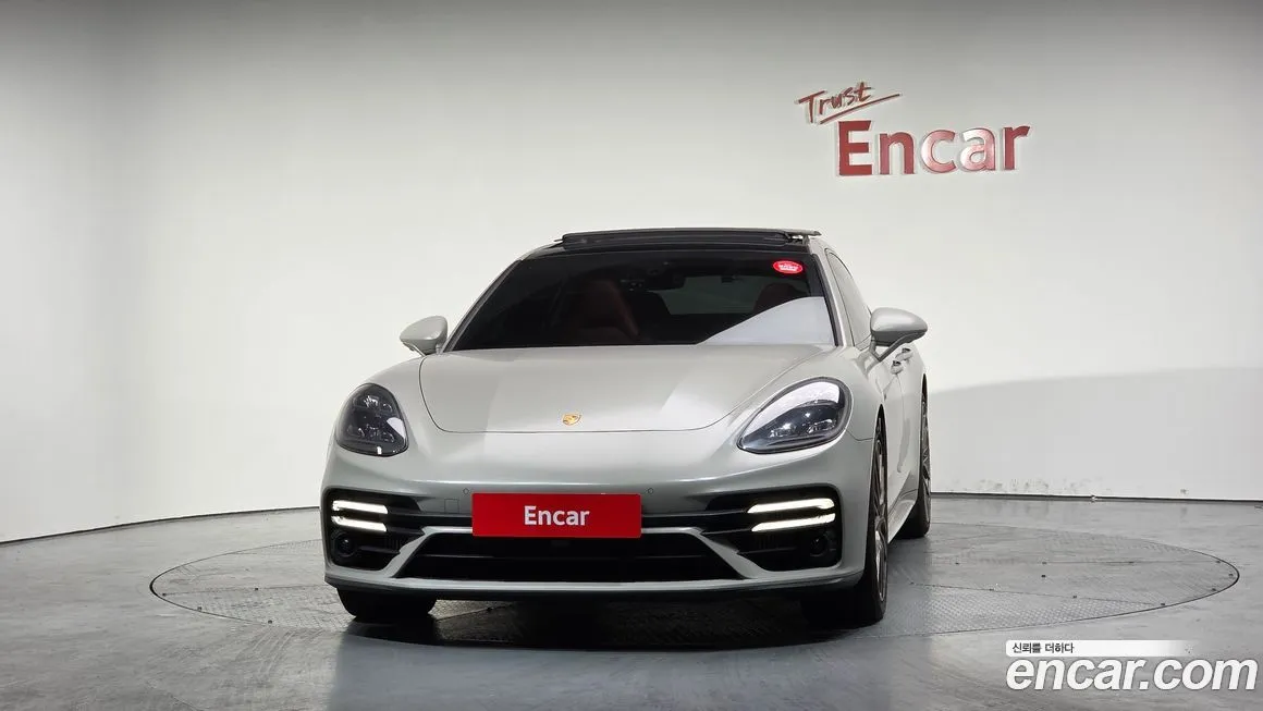 Porsche Panamera 2023 из KR, фото 3