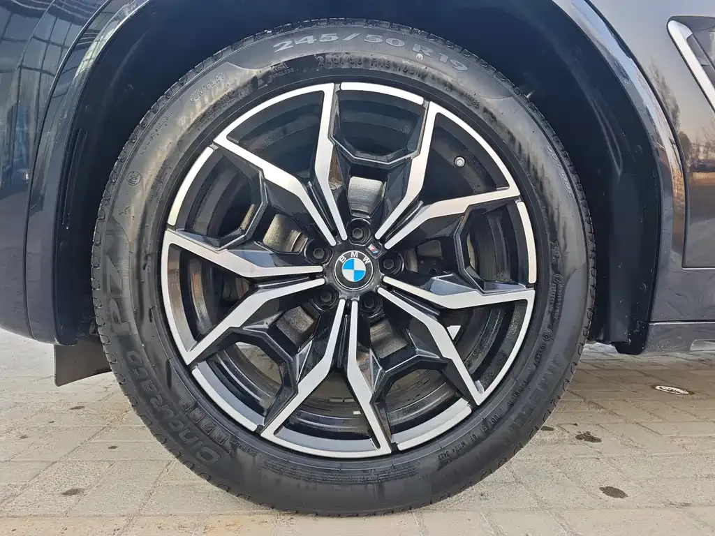 BMW X3 — фото 6