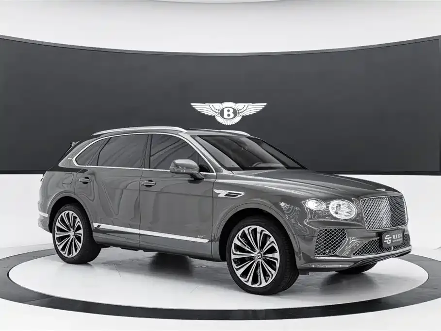Bentley Bentayga 2022 из CN, фото 3
