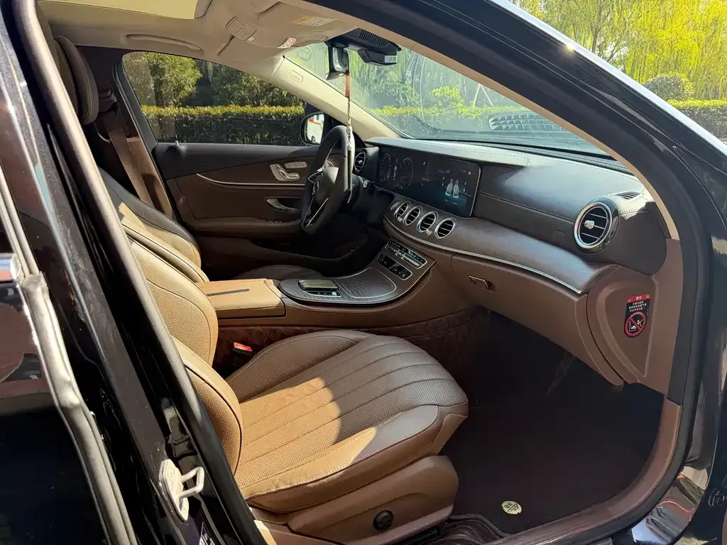 Mercedes-Benz E-Class 2022 из CN, фото 8