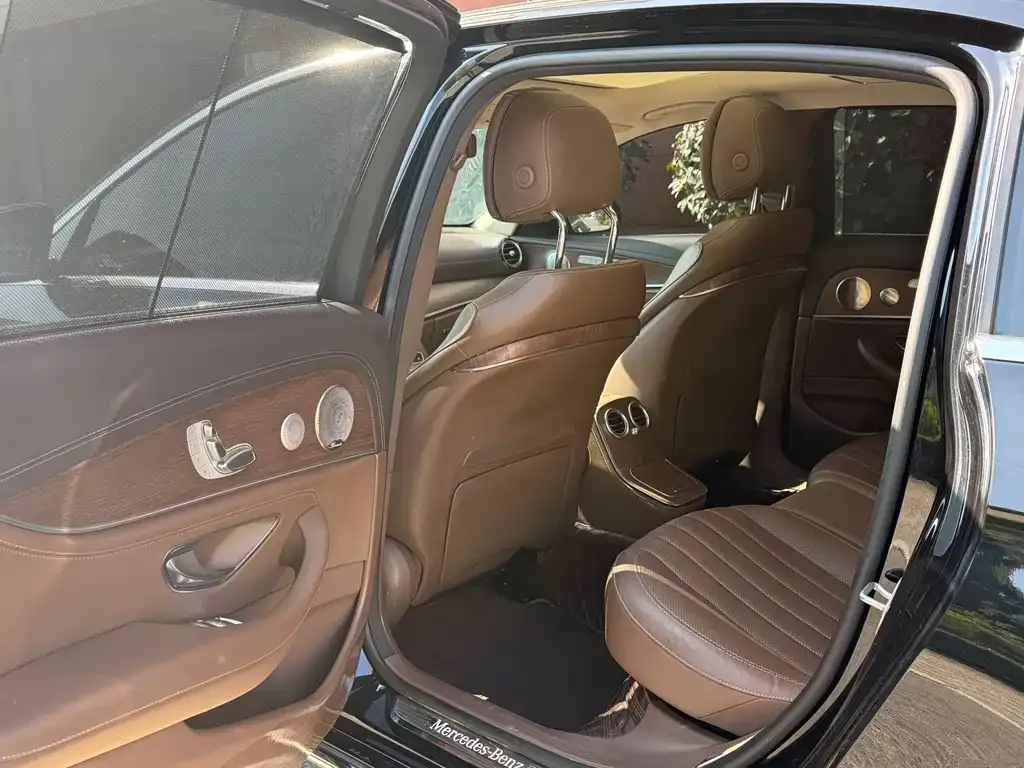 Mercedes-Benz E-Class 2022 из CN, фото 9