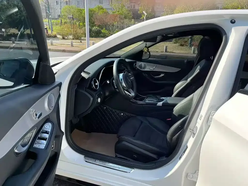 Mercedes-Benz C-Class 2021 из CN, фото 3