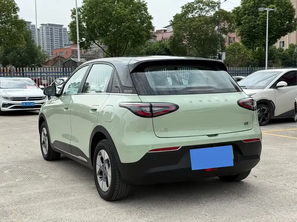 Geely Starburst — фото 6