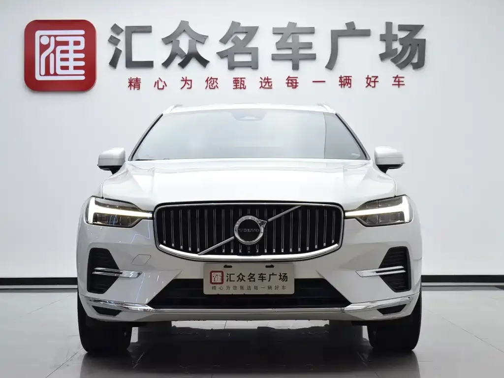 Volvo XC60 — фото 2