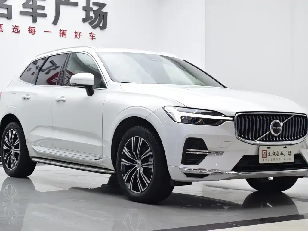 Volvo XC60 — фото 3