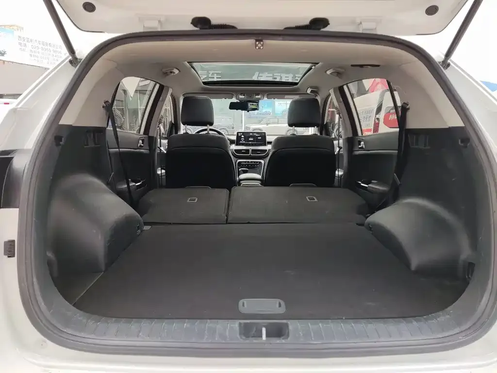 Kia KX5 2023 из CN, фото 8