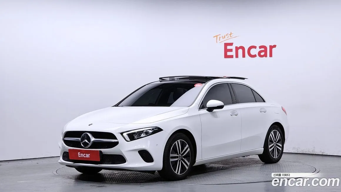 Mercedes-Benz A-Class — фото 1