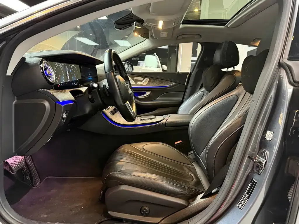 Mercedes-Benz CLS — фото 4